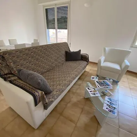 La Casa Di Andrea Grande A Due Passi Dalle Spiagge * Rapallo